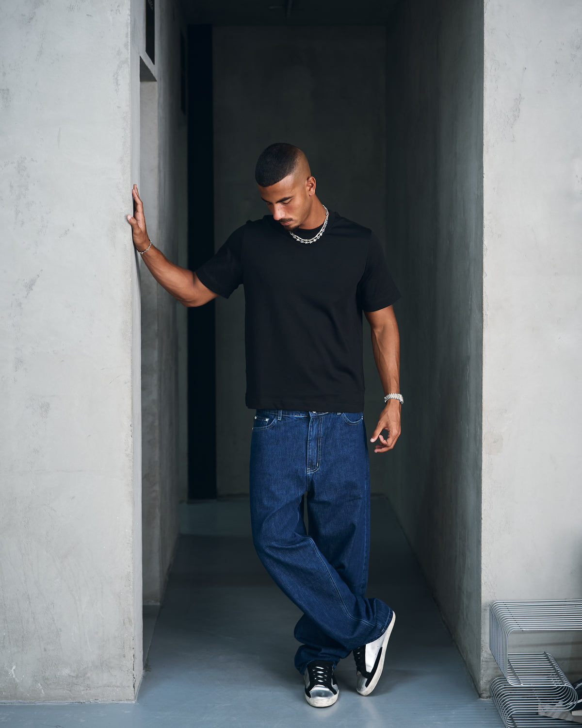 The Boxy Black Tee