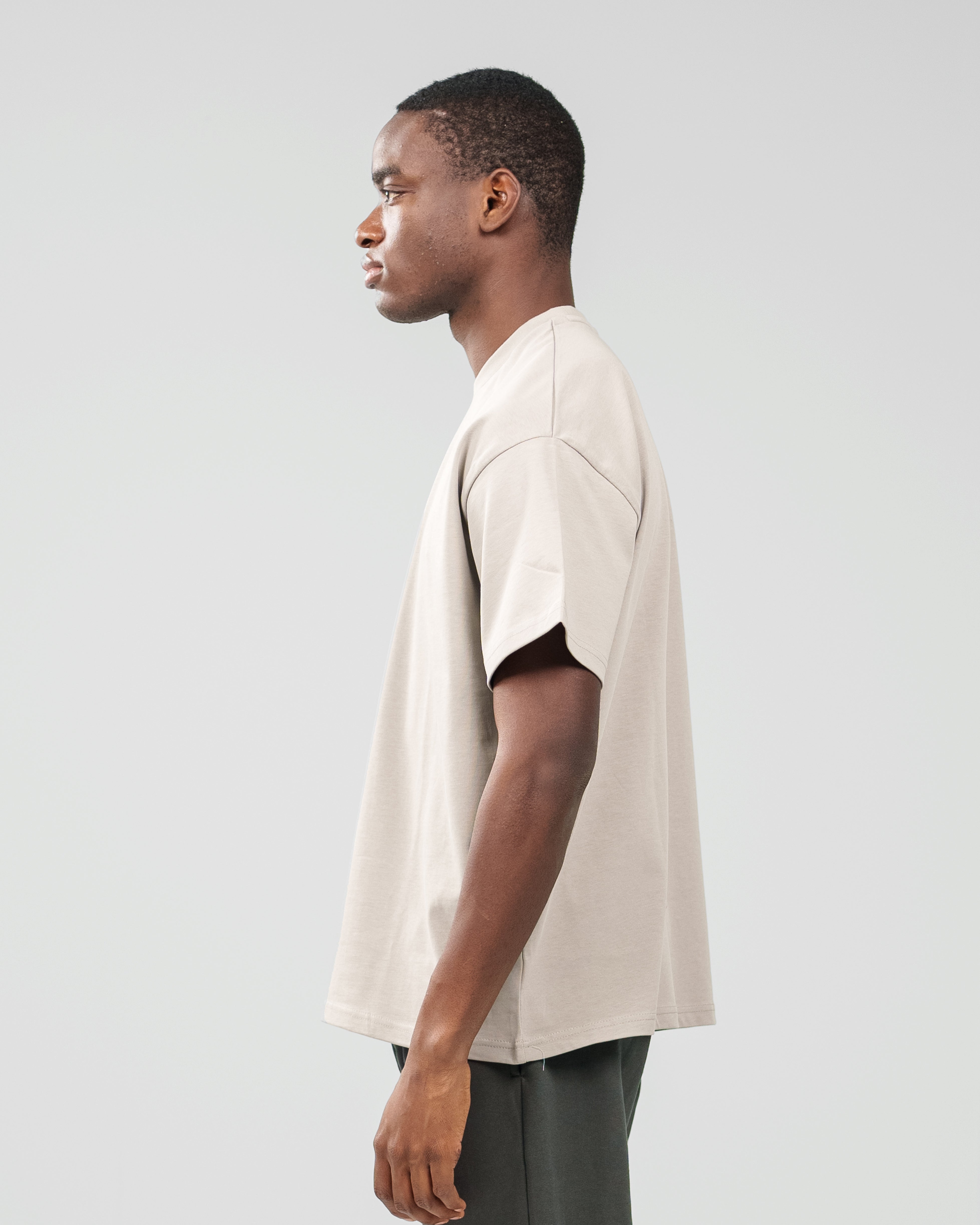 PEBBLE GREY T-SHIRT