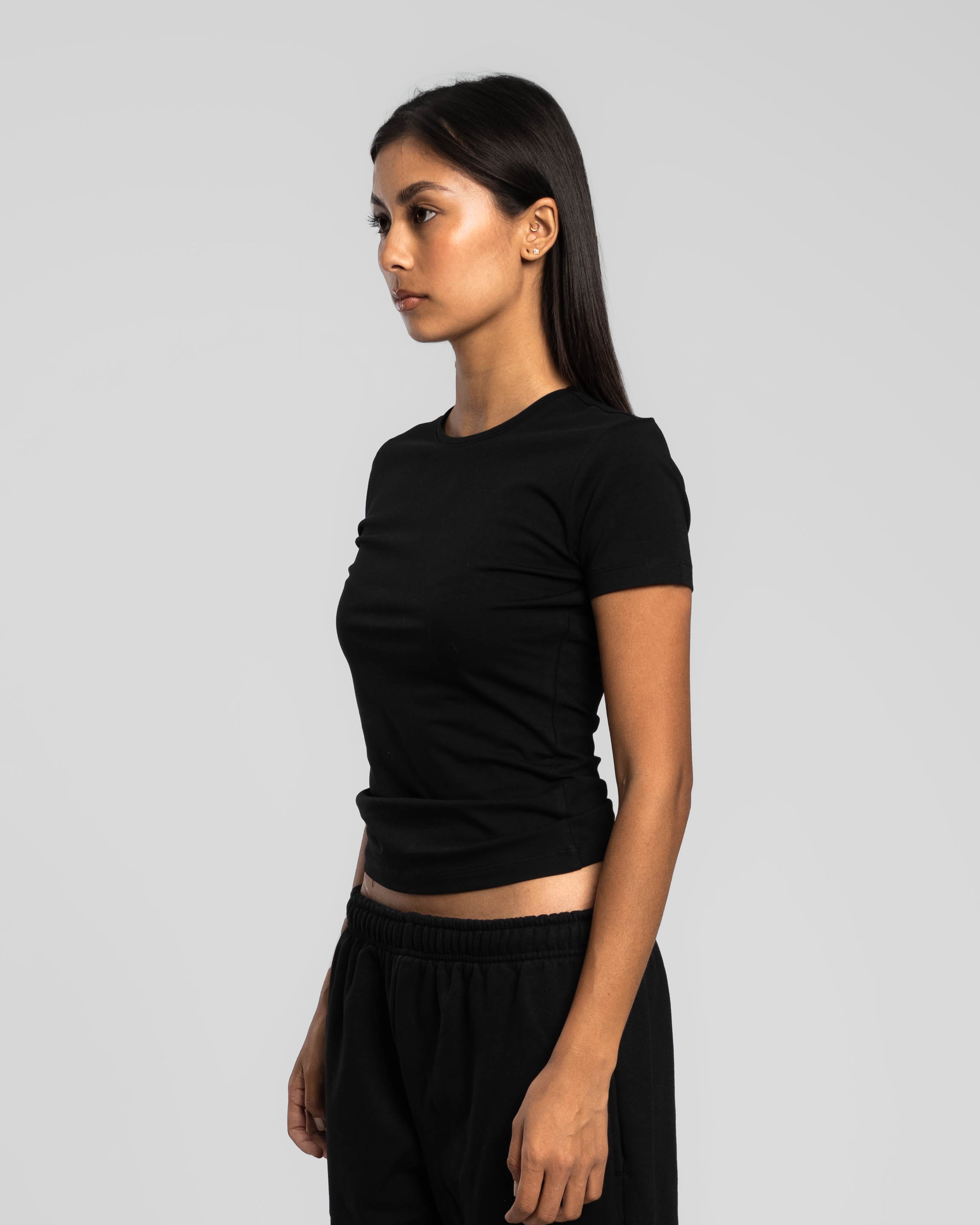 BLACK SHORT SLEEVE TOP