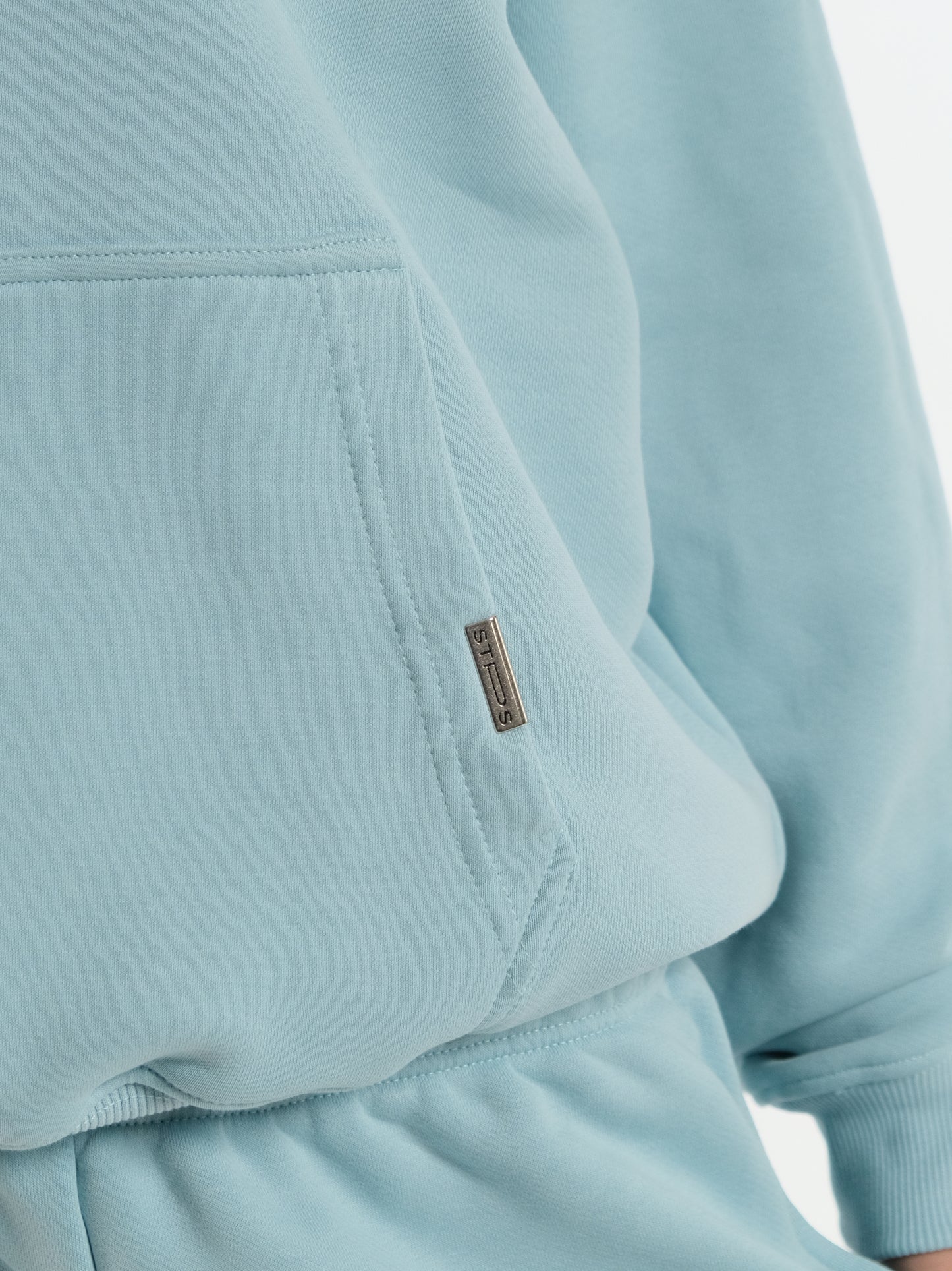 POWDER BLUE WORLDWIDE HOODIE