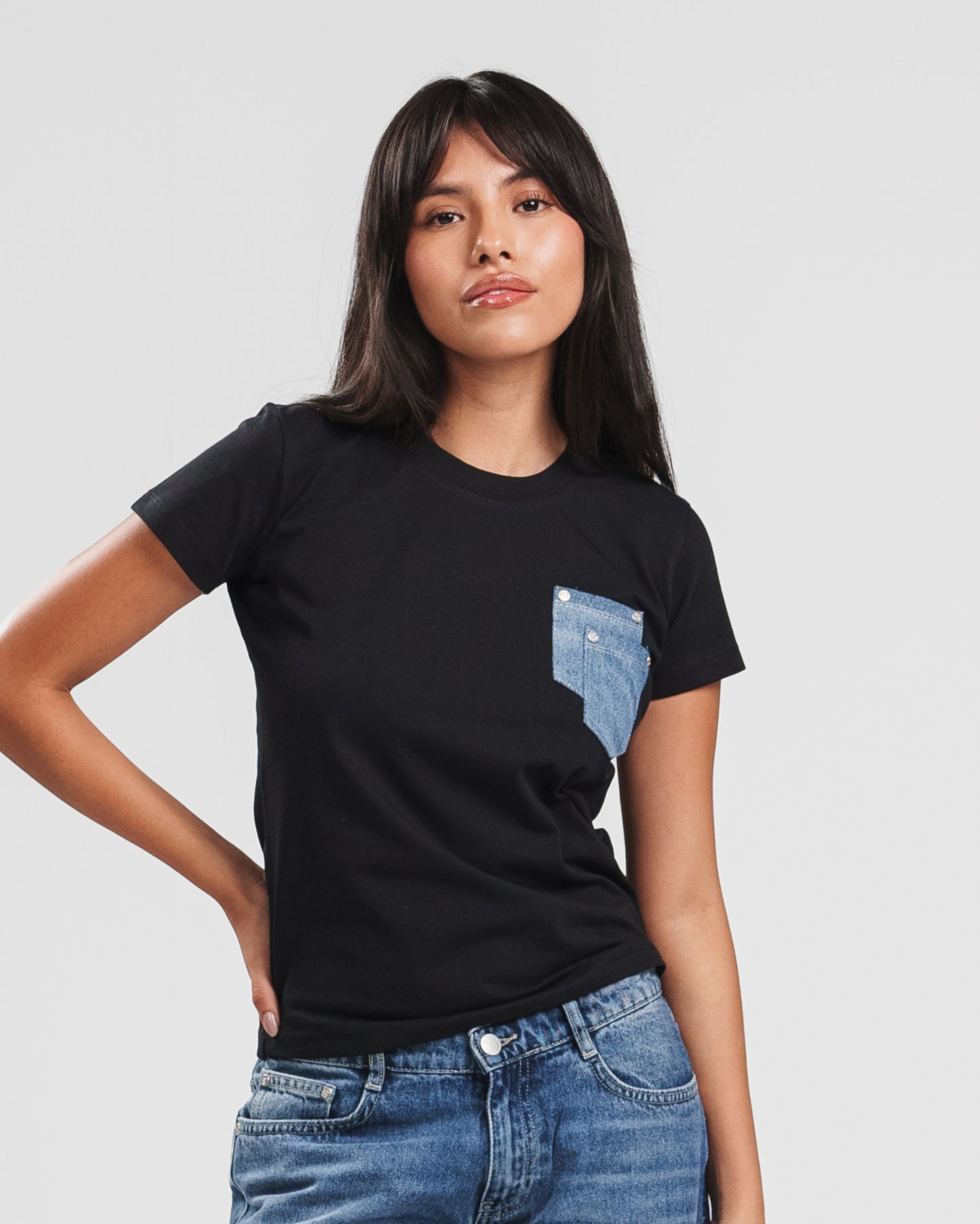 BLACK X BLUE DOUBLE DENIM POCKET TEE