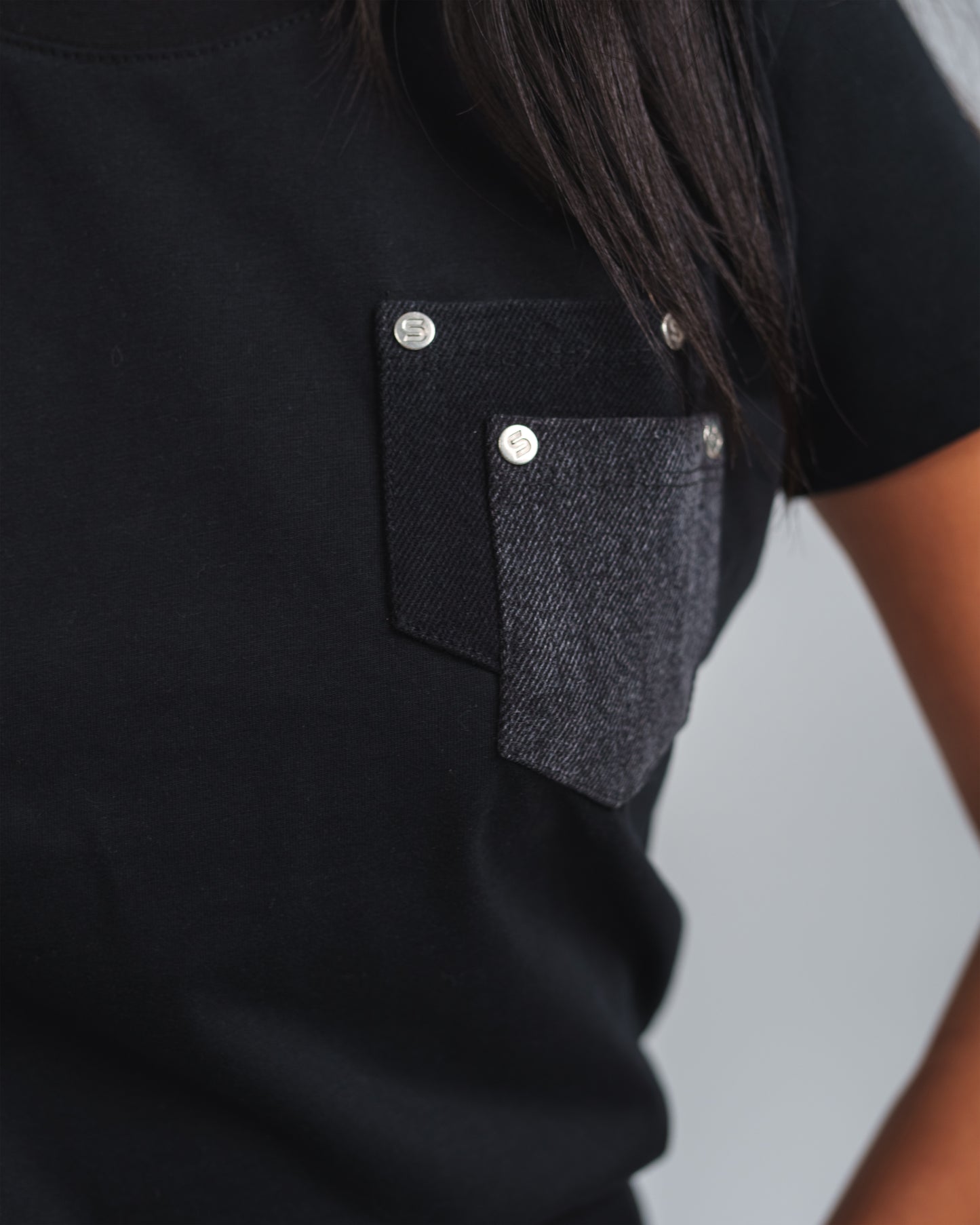 BLACK X DARK GREY DOUBLE DENIM POCKET TEE