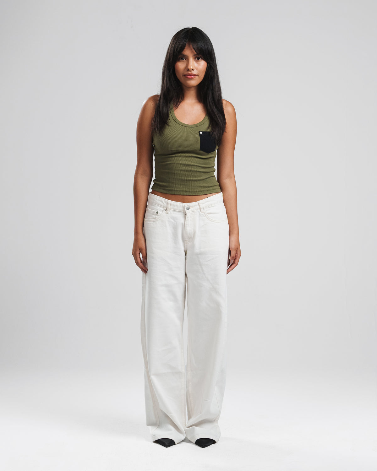 RELAXED MID RISE JEANS
