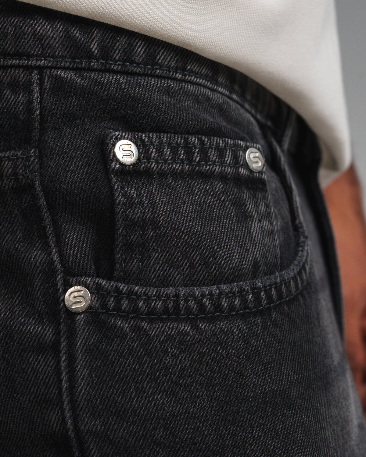 STPS UTILITY BAGGY JEANS