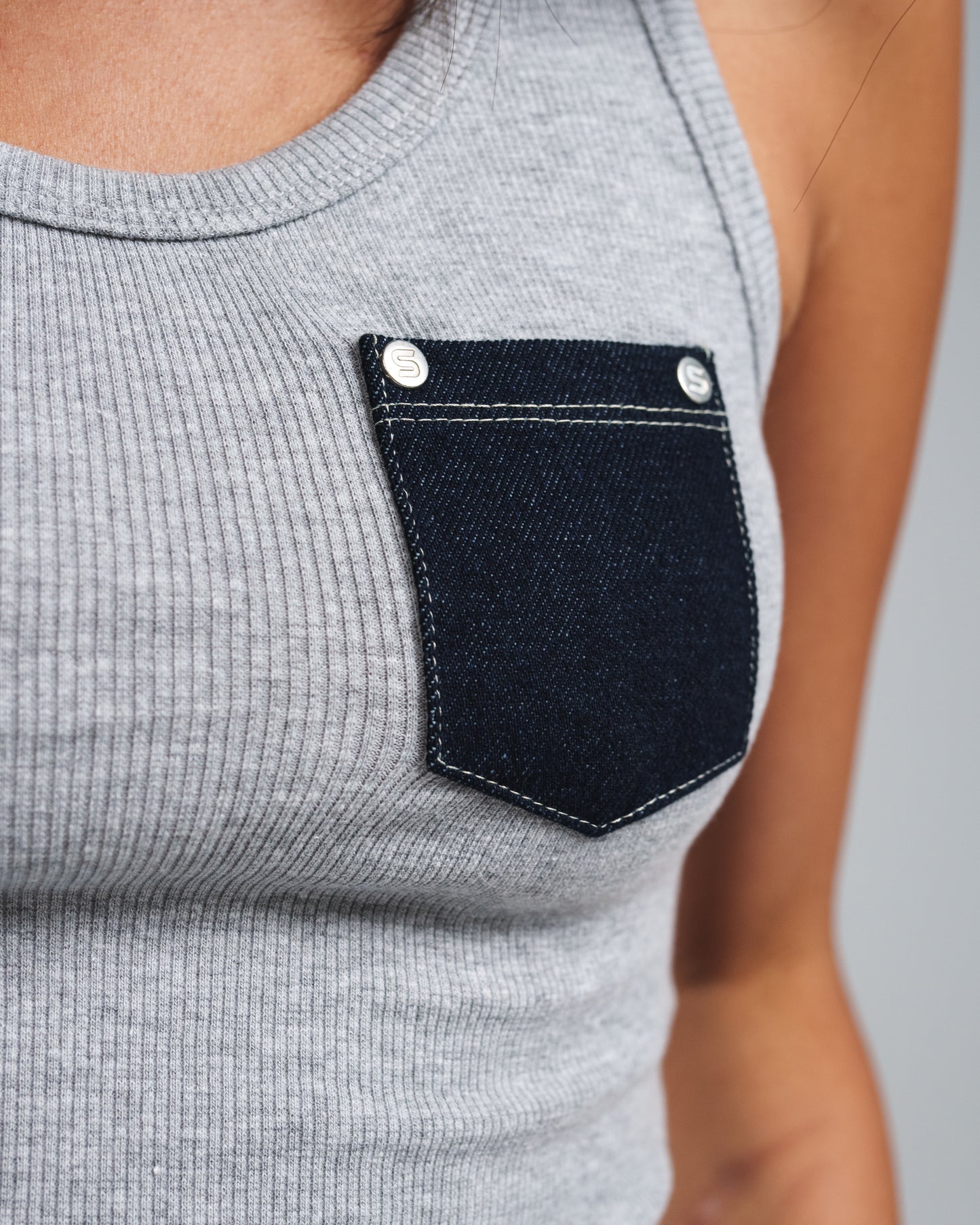 LIGHT GREY X NAVY DENIM POCKET TANK TOP