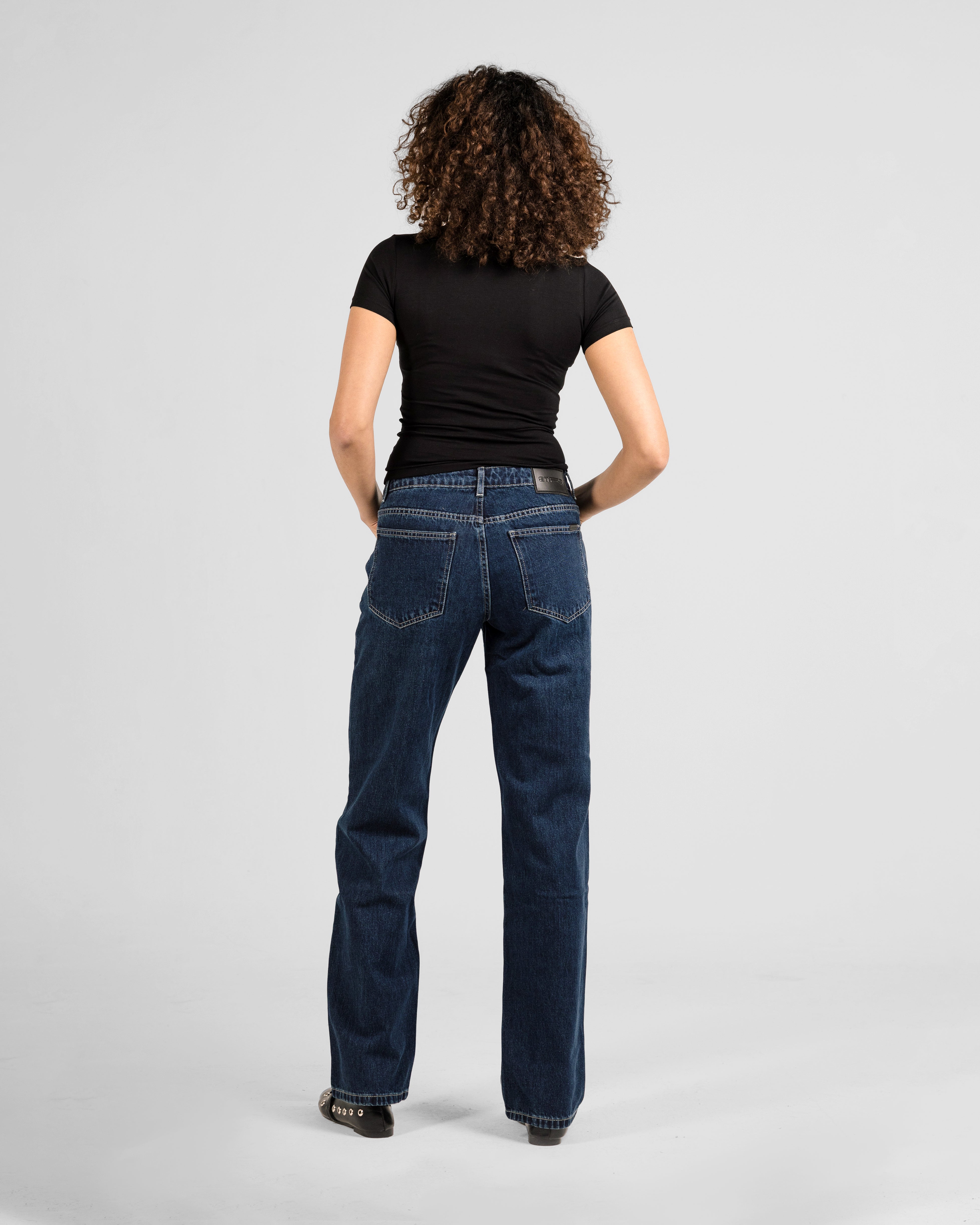 URBAN BLUE SCULPT LOW RISE JEANS