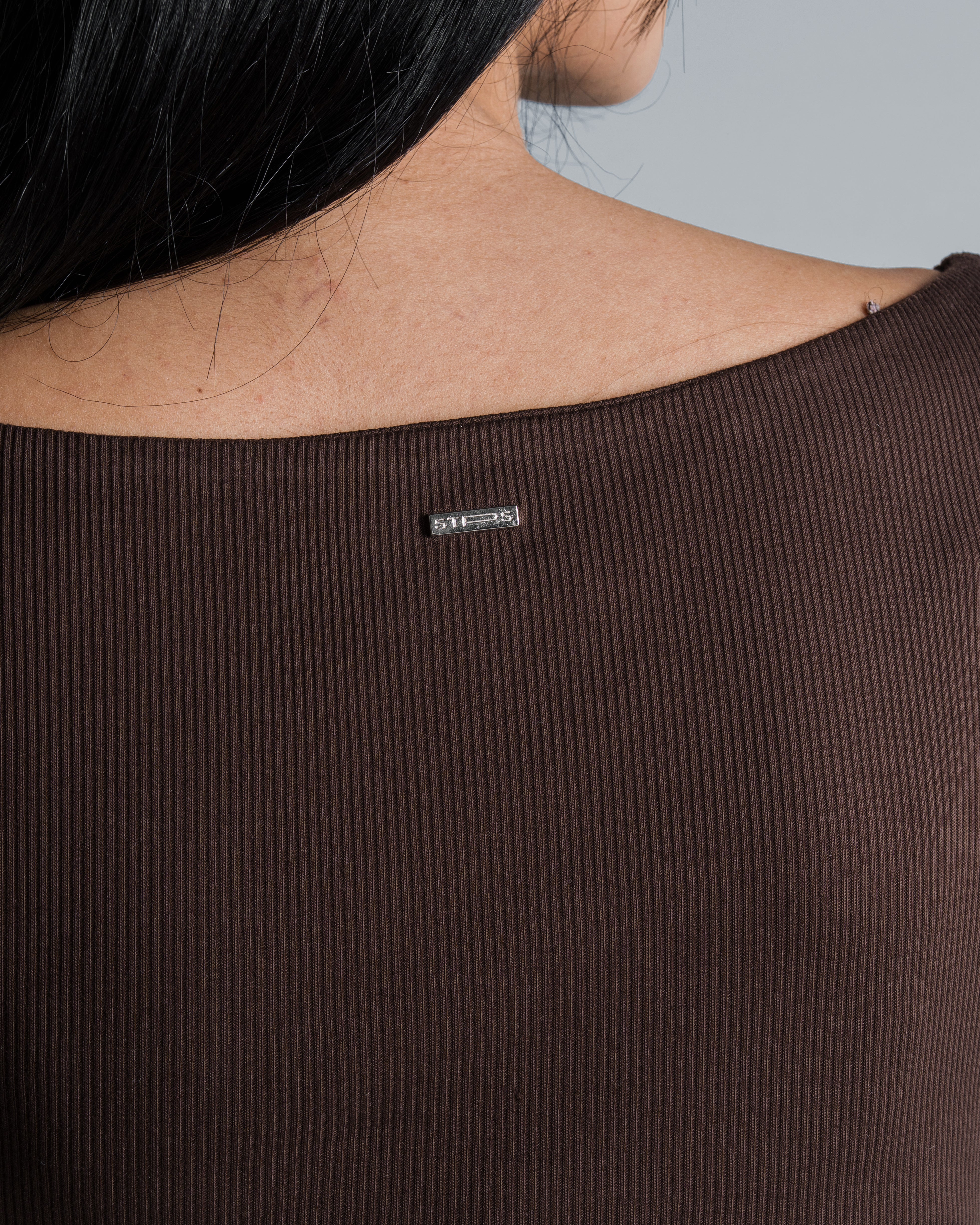 RIBBED BOAT NECK LONG SLEEVE