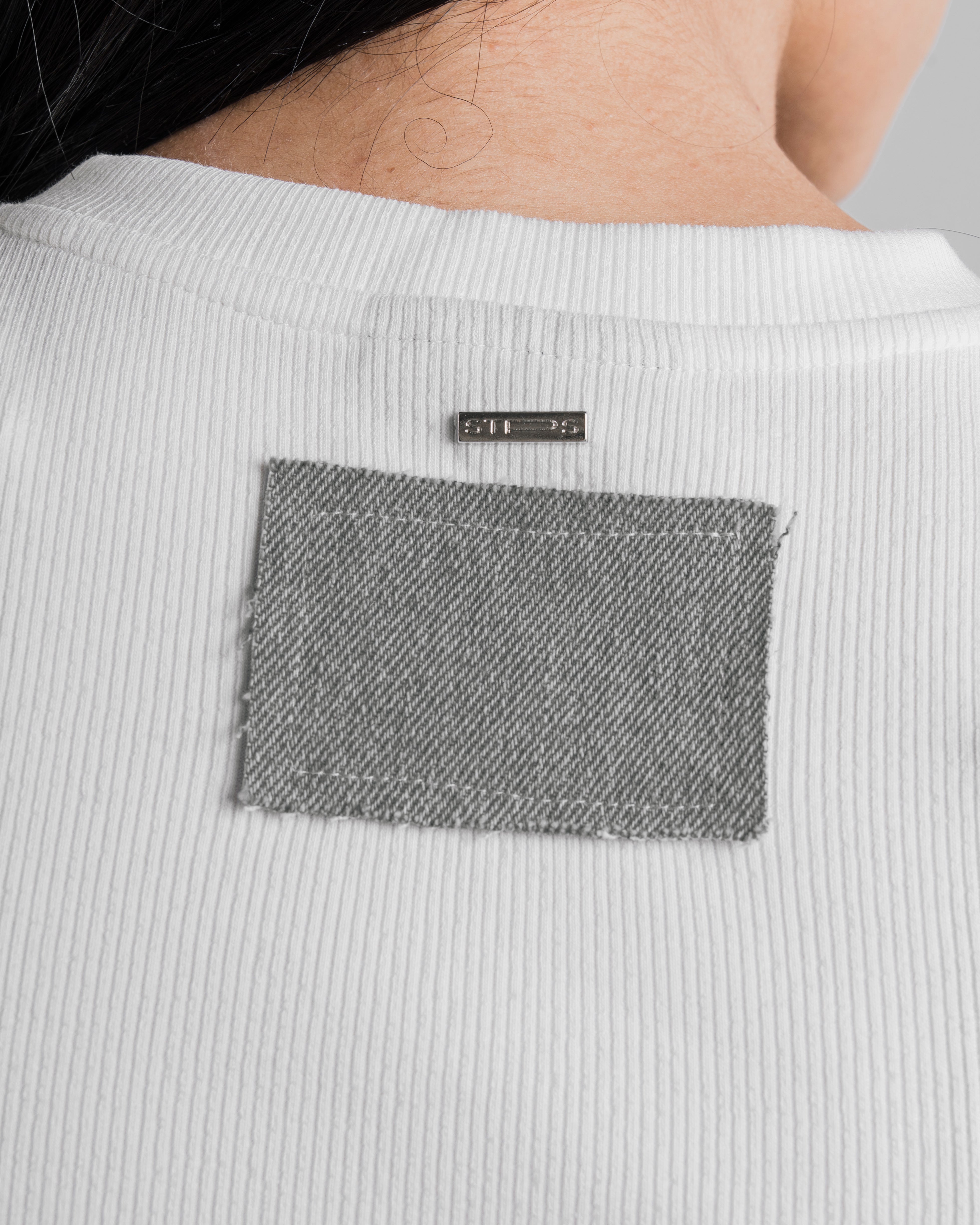 DENIM PATCH V TANK TOP