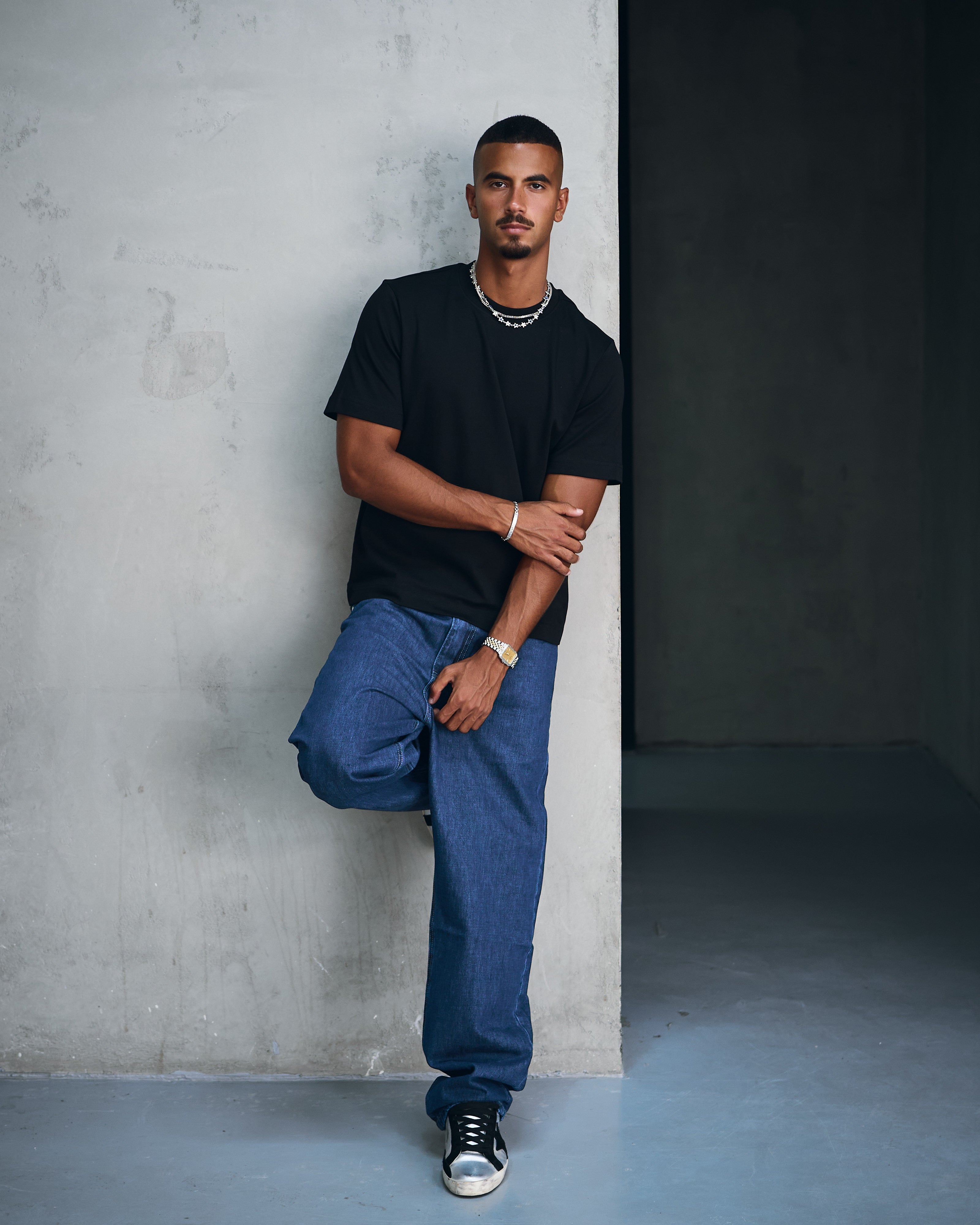 The Boxy Black Tee