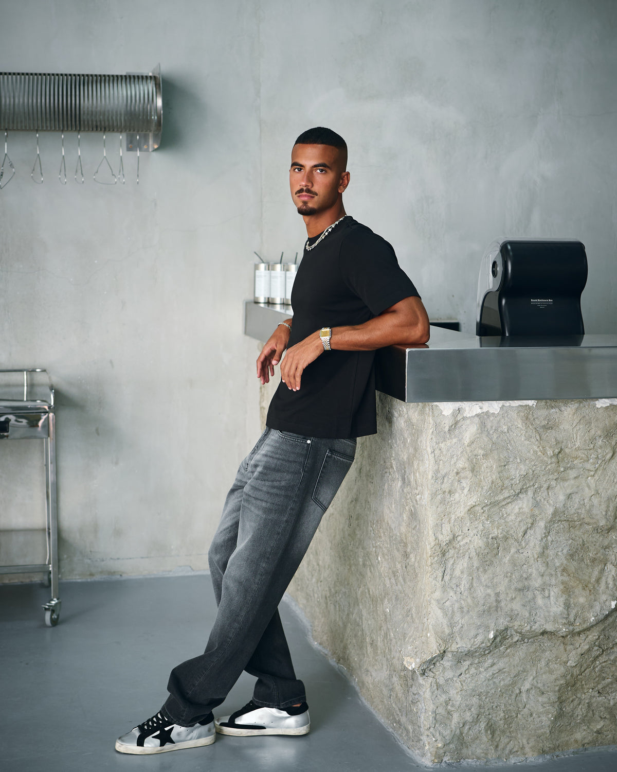 The Boxy Black Tee