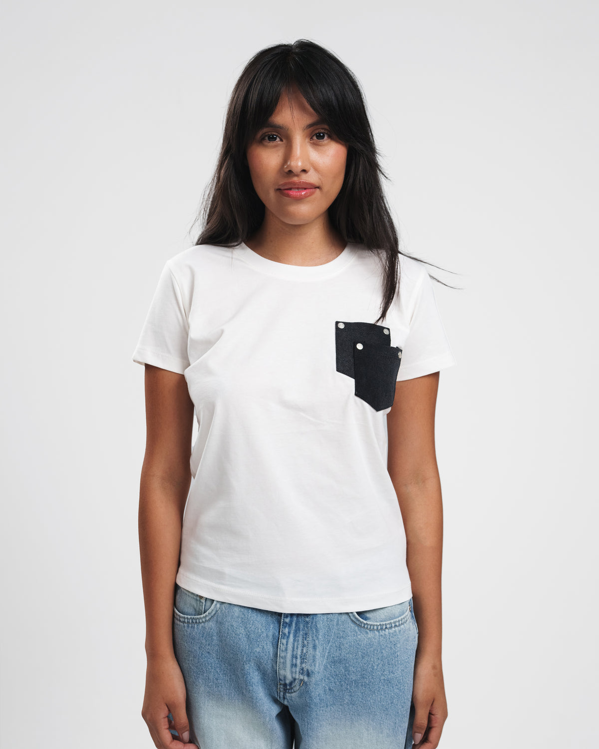 DOUBLE DENIM POCKET TEE