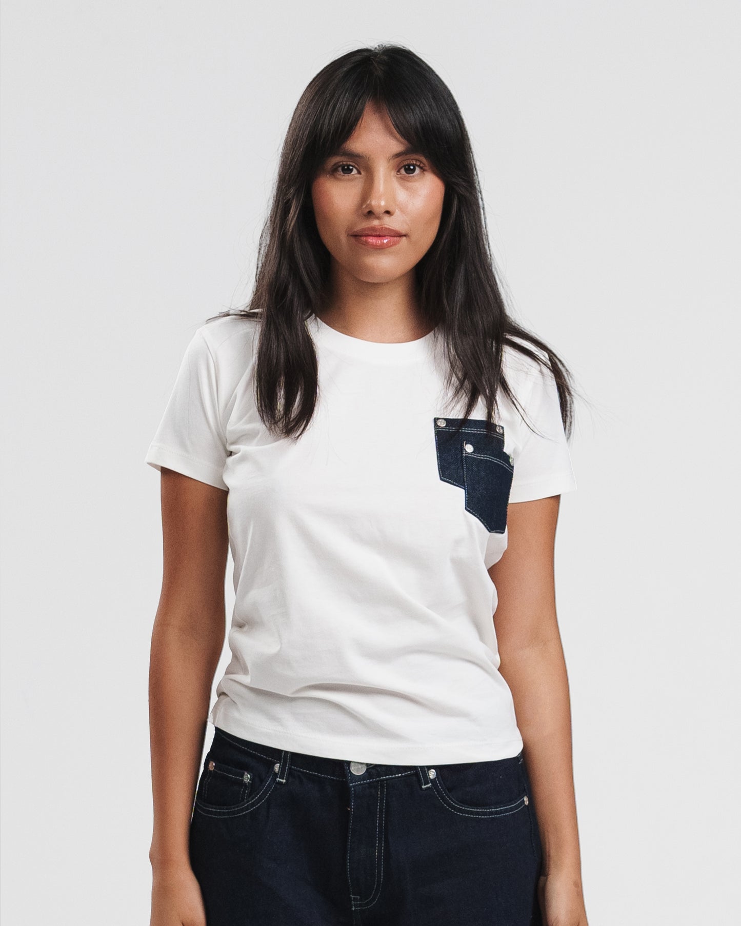 WHITE X NAVY DOUBLE DENIM POCKET TEE