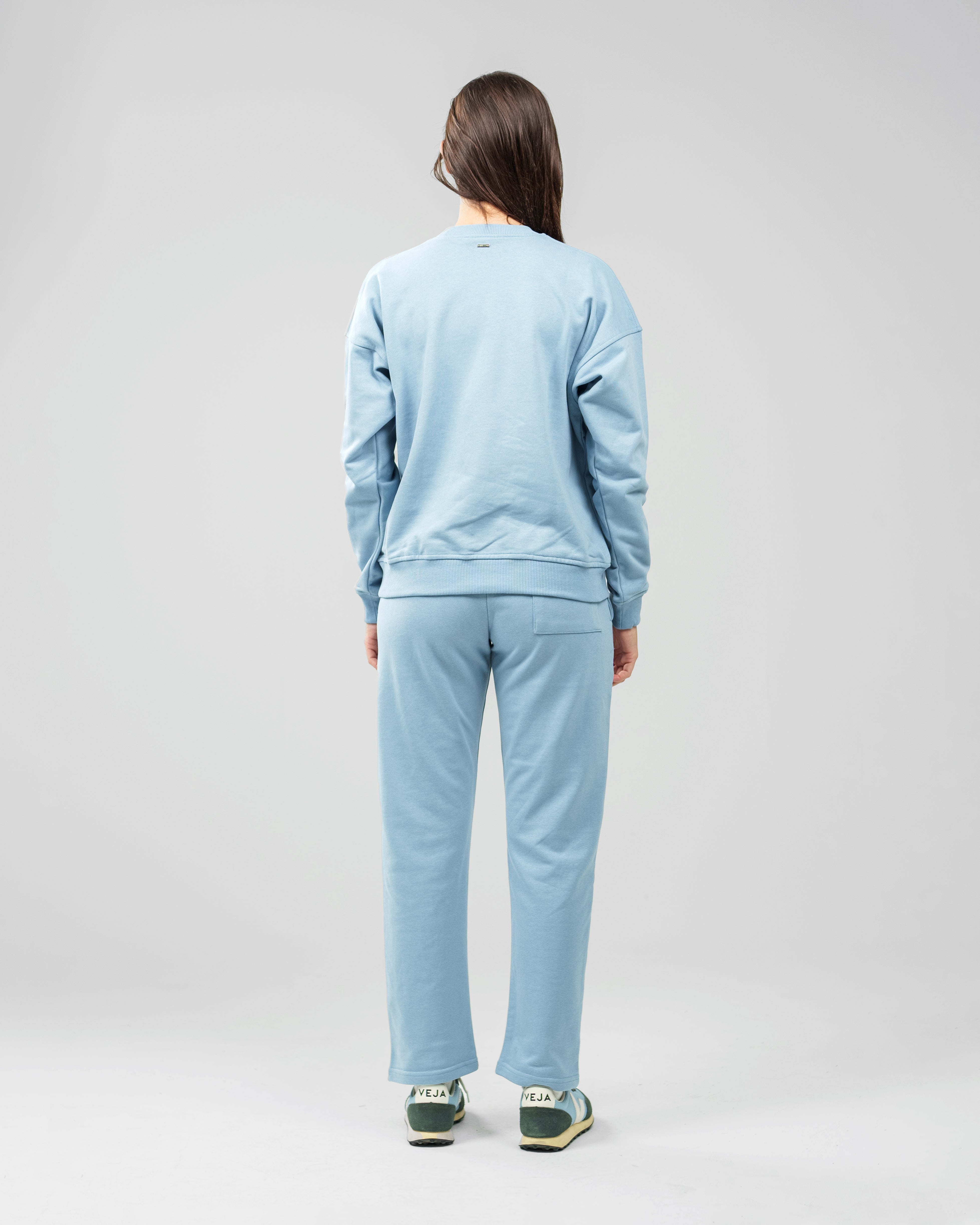 ARCTIC BLUE CREWNECK