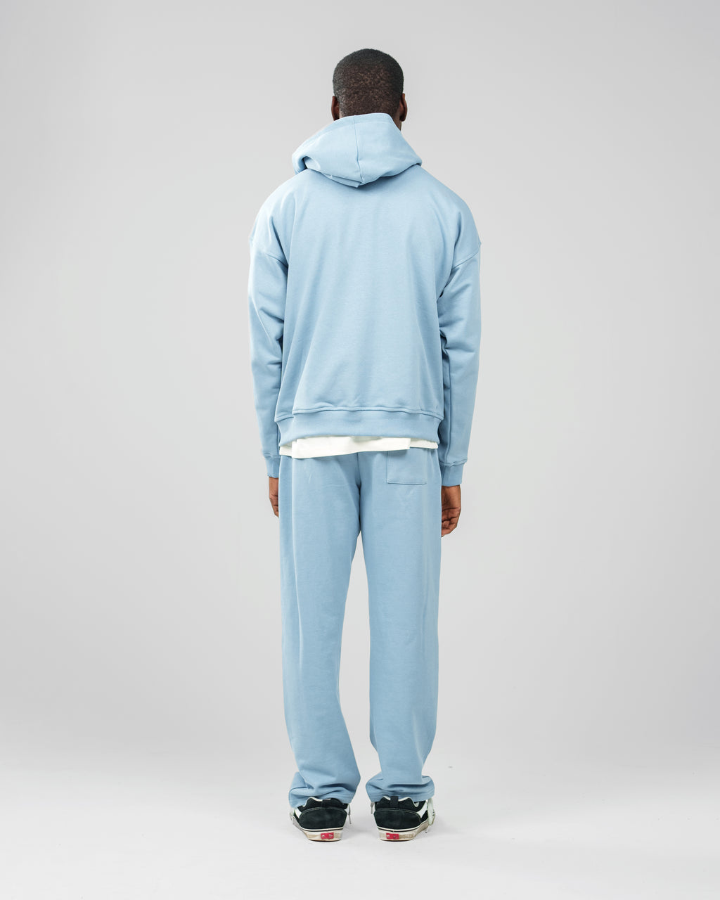 ZIP UP