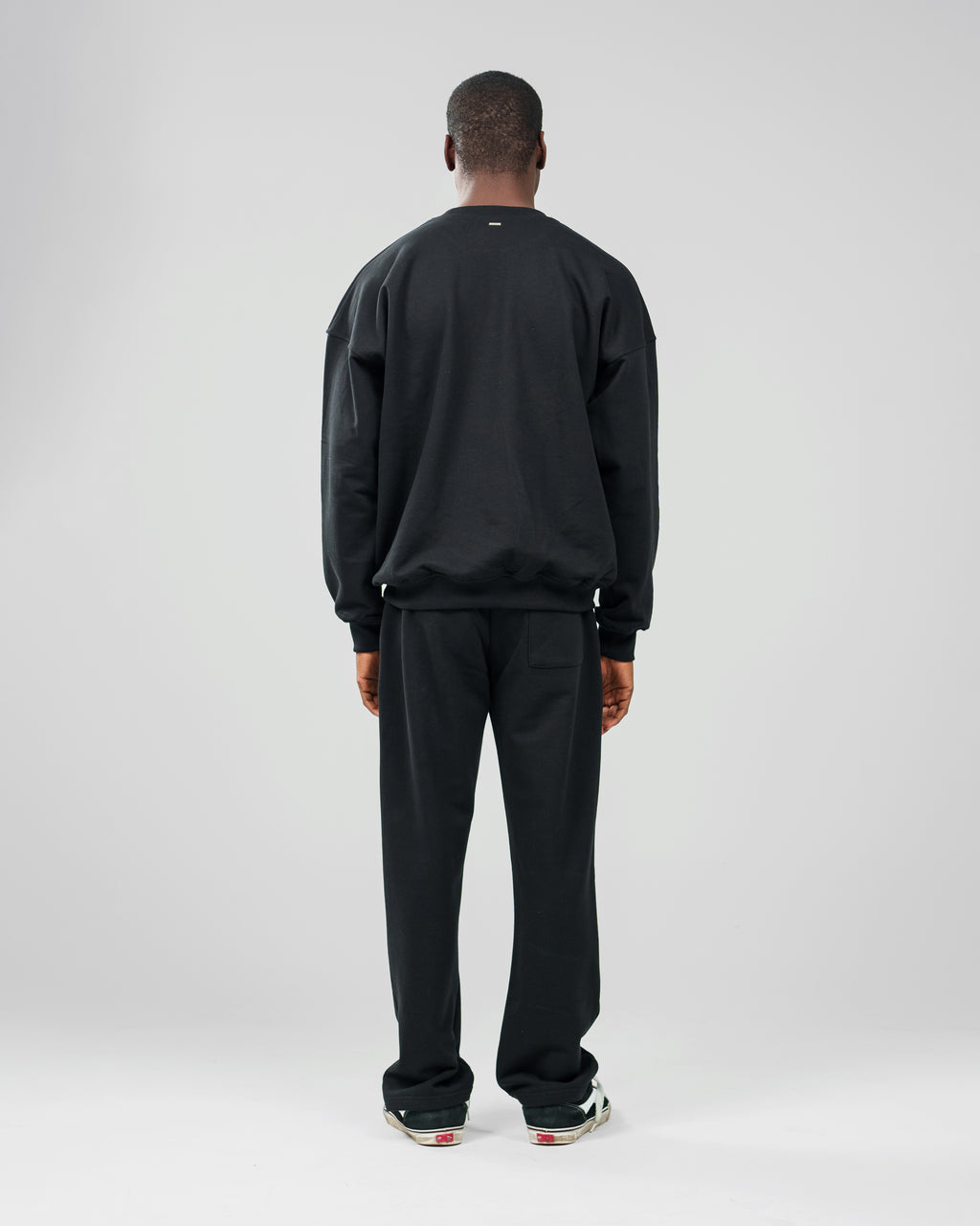 CREWNECK