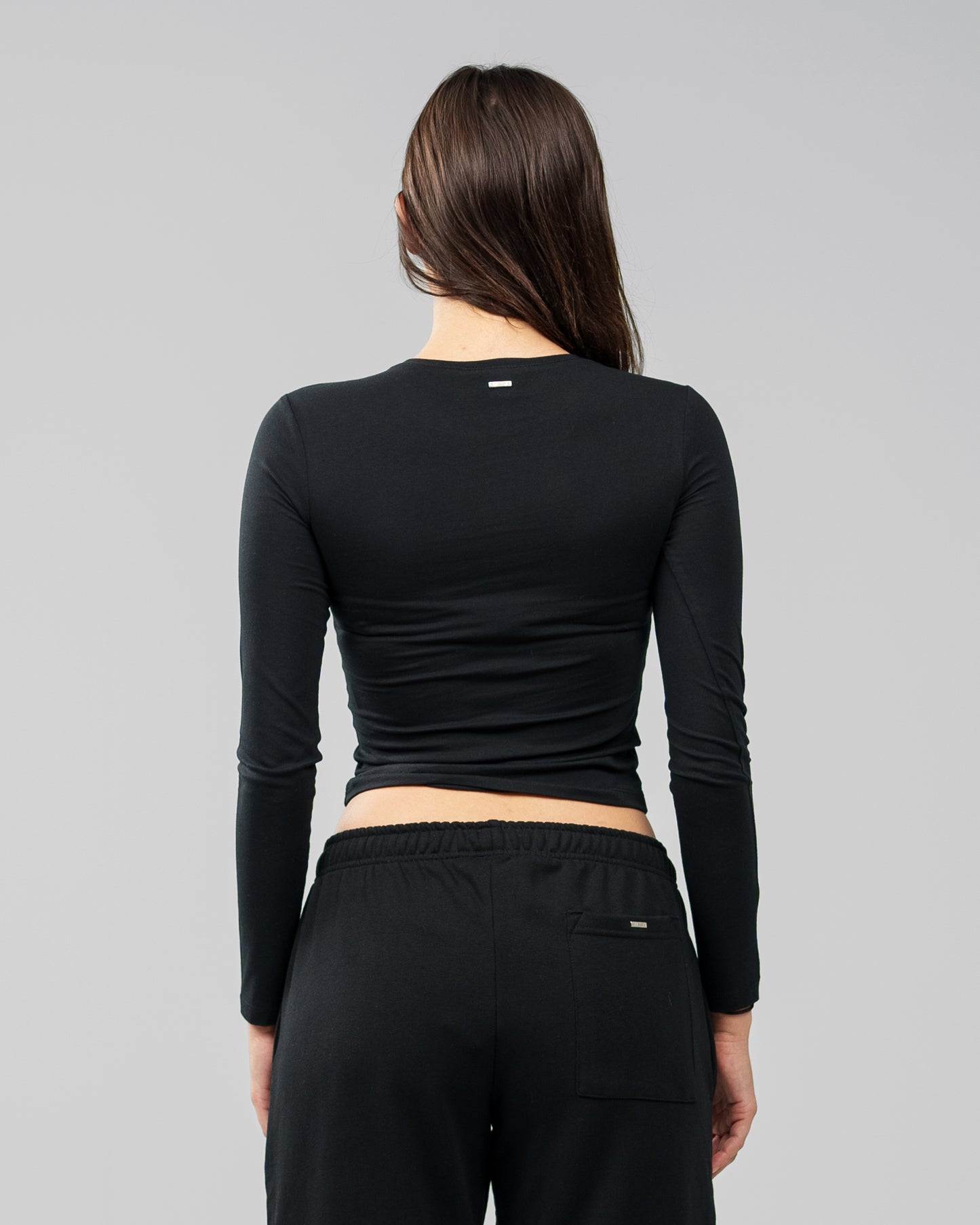 BLACK LONG SLEEVE TOP