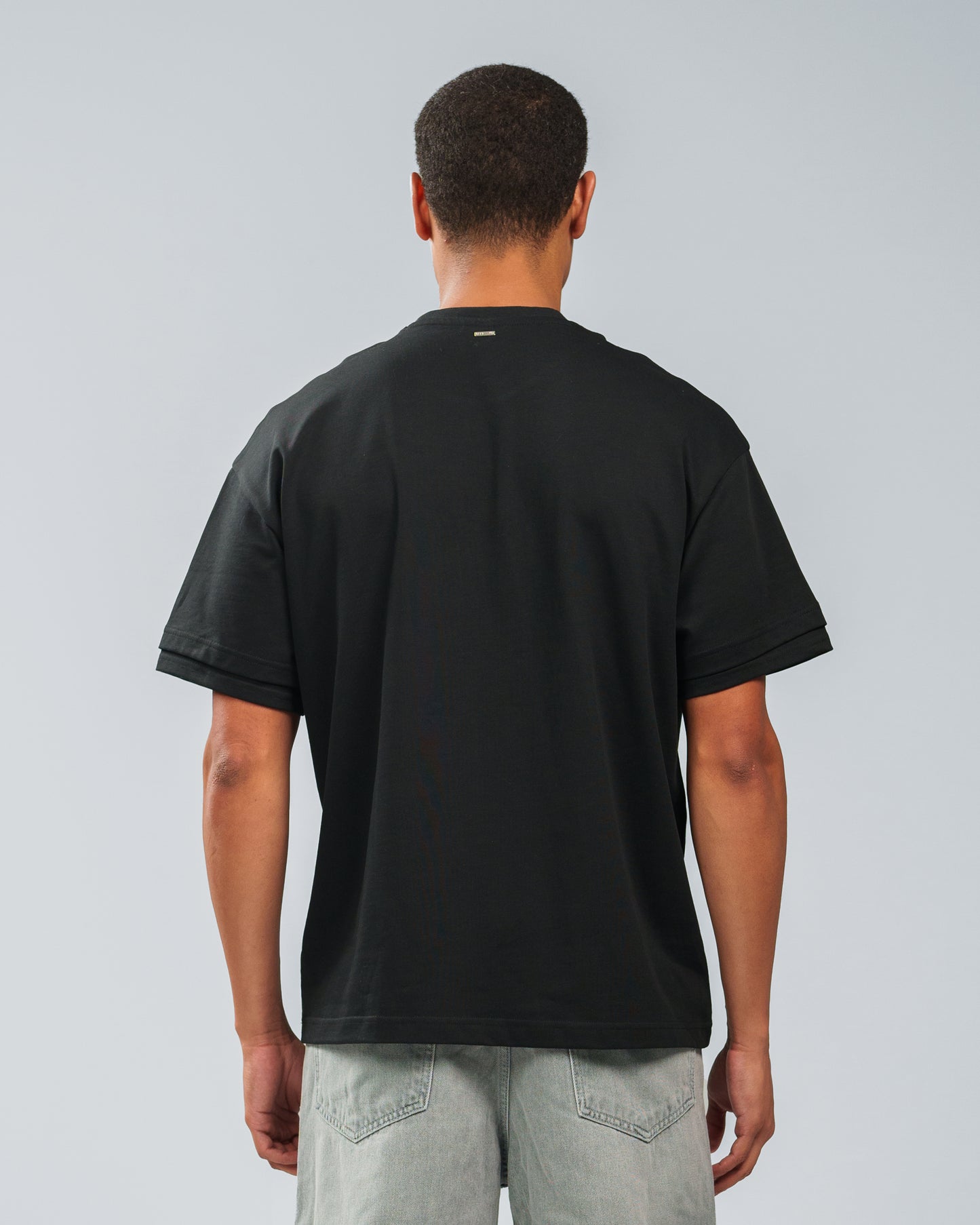 BLACK DOUBLE SLEEVE T-SHIRT