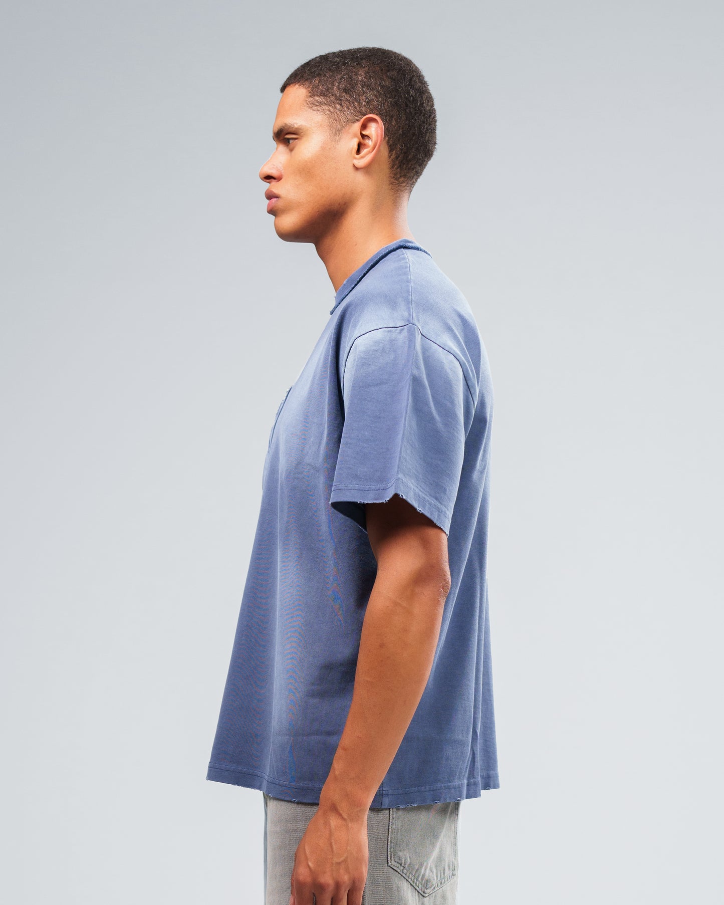 INDIGO BLUE STONE WASHED DOUBLE POCKET T-SHIRT