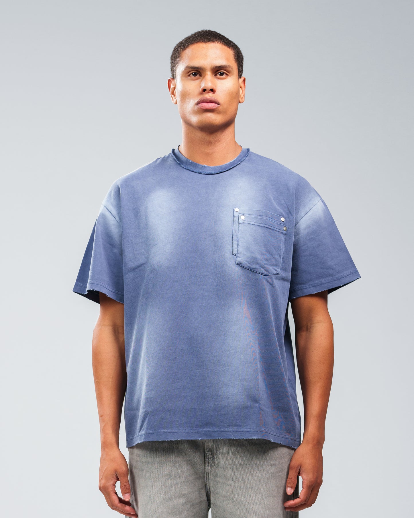 INDIGO BLUE STONE WASHED DOUBLE POCKET T-SHIRT