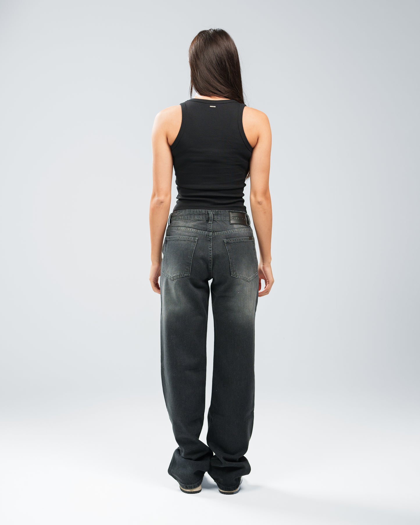 CARBON GREY SCULPT LOW RISE JEANS