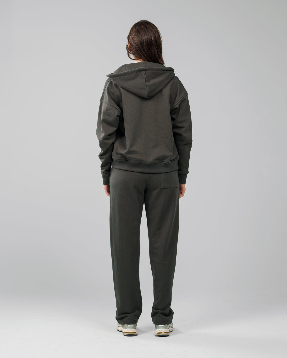 ZIP UP