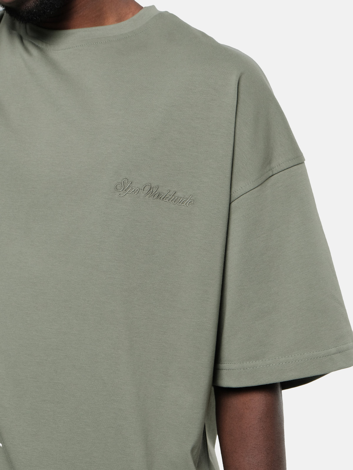 WORLDWIDE EMBROIDERED T-SHIRT
