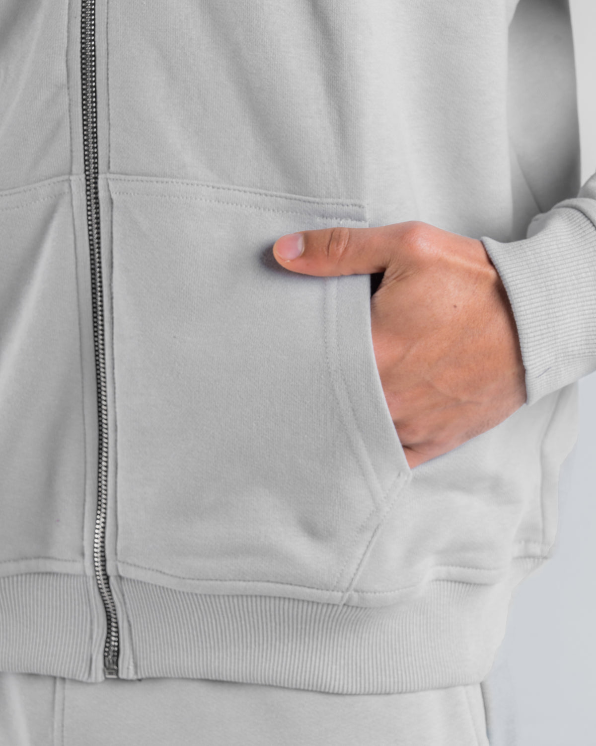 CD ZIP UP