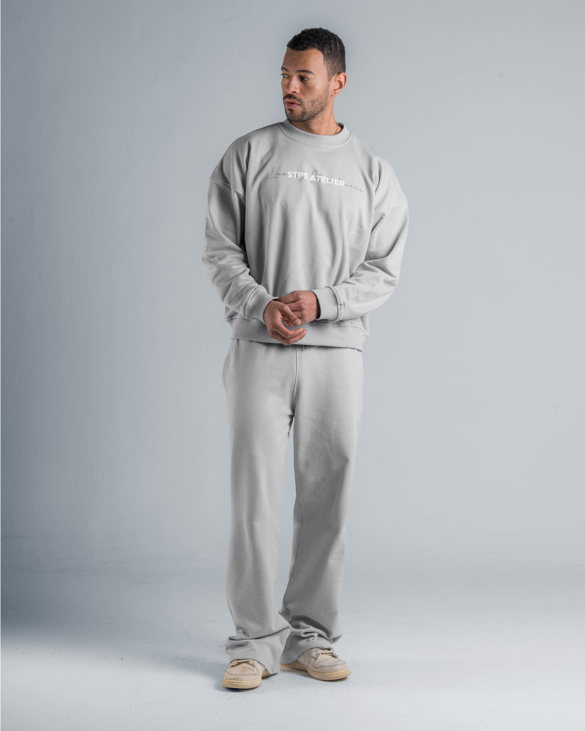 CD CREWNECK