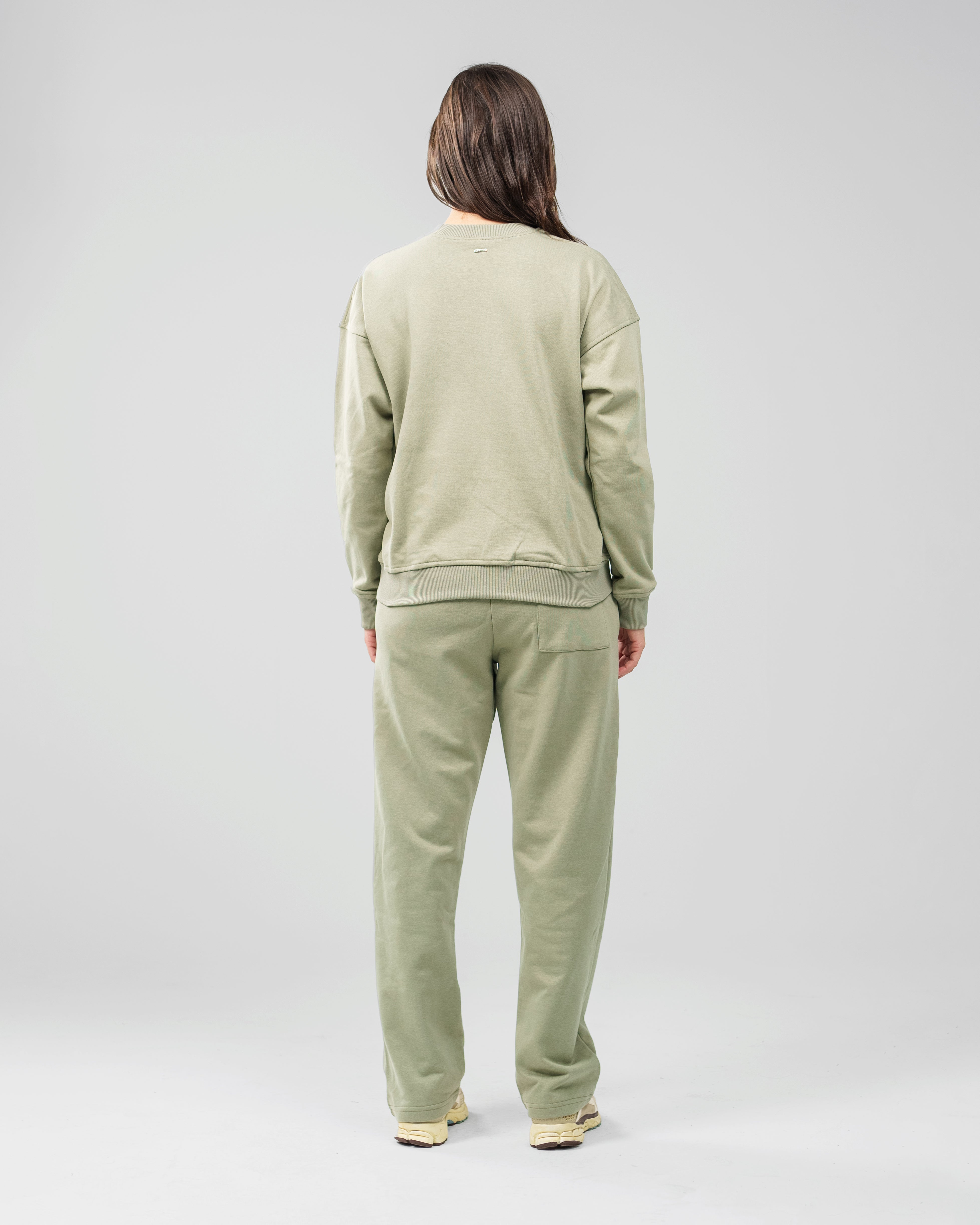 SOFT OLIVE GREEN SWEATPANTS