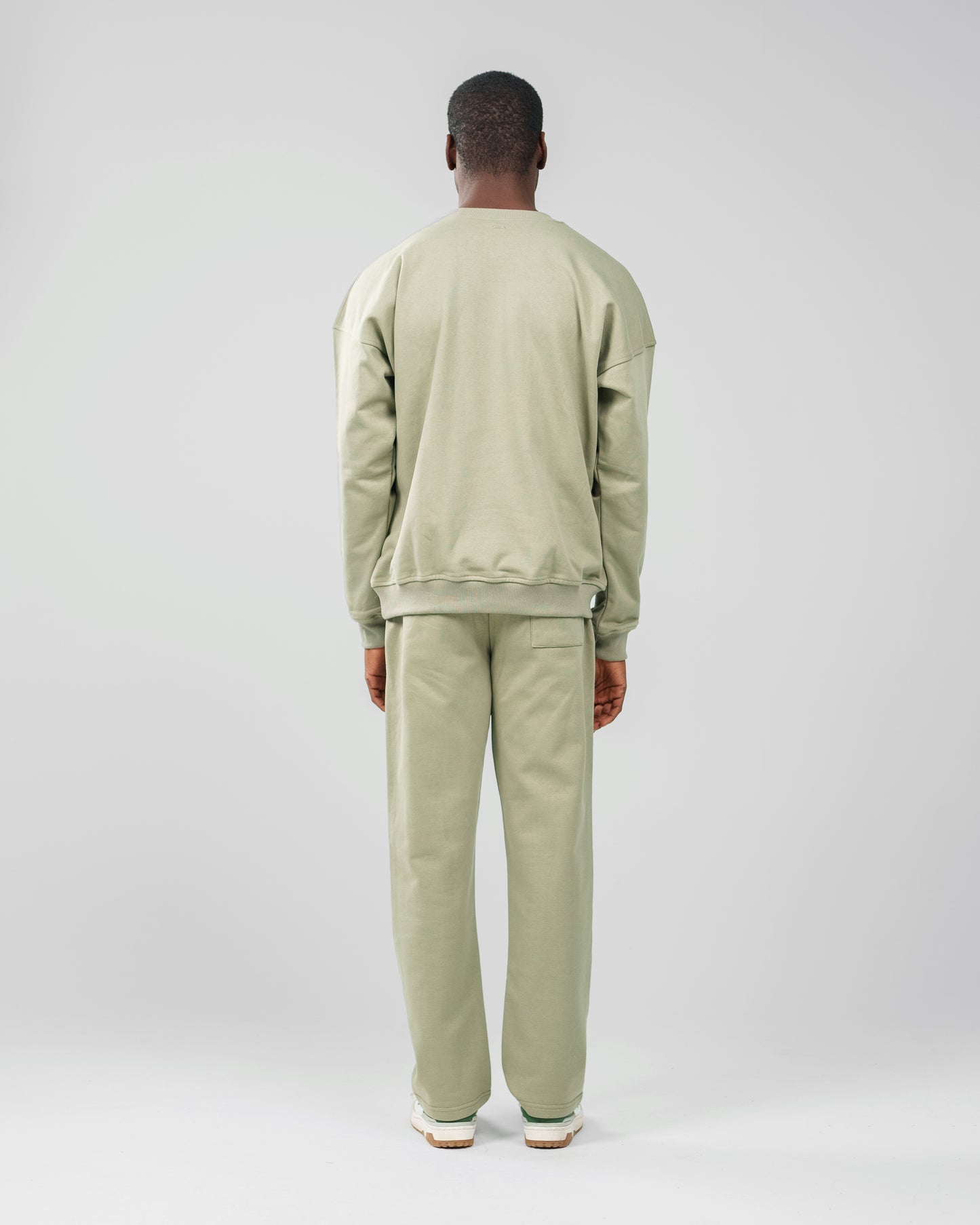 SOFT OLIVE GREEN CREWNECK