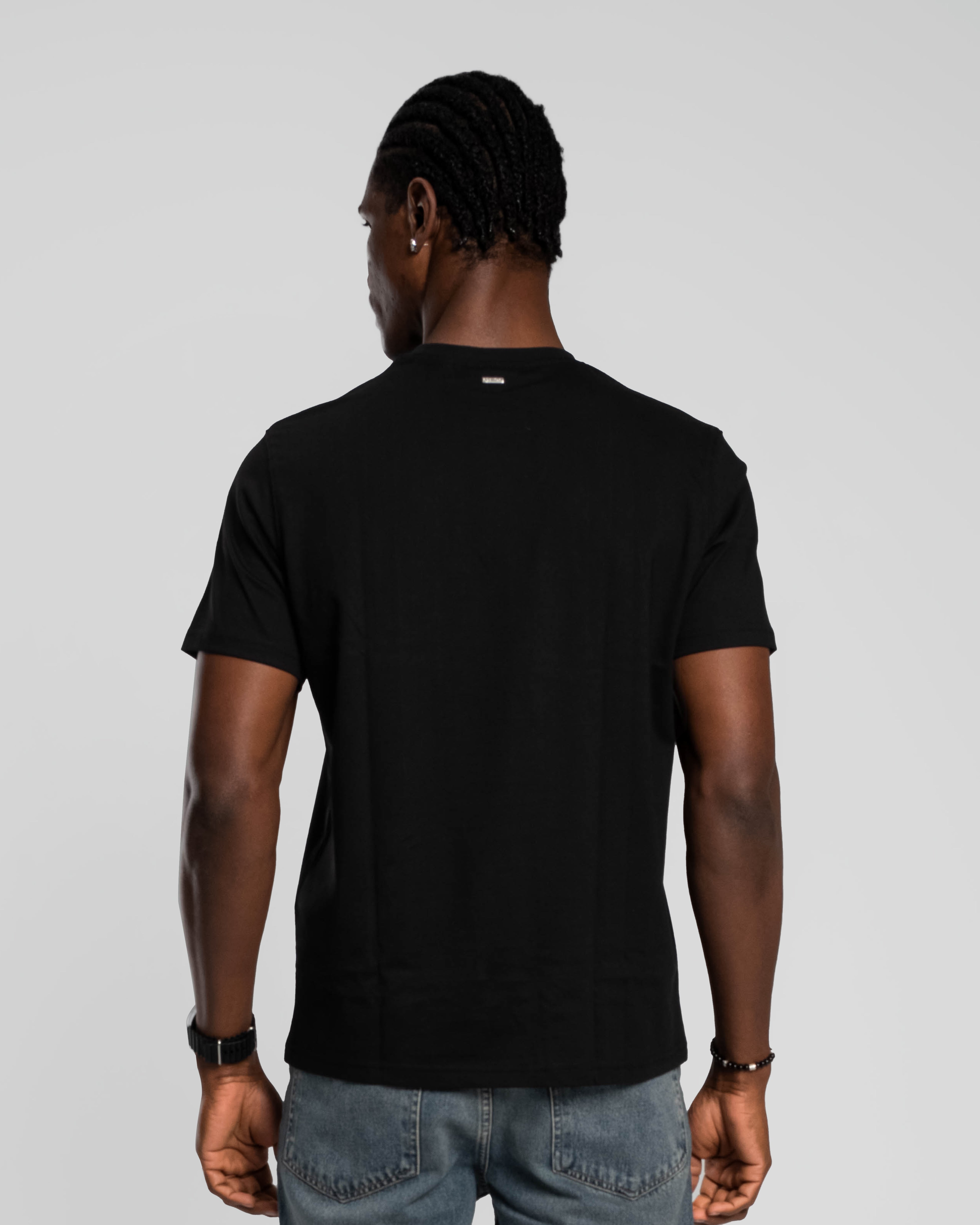 BLACK REGULAR FIT T-SHIRT